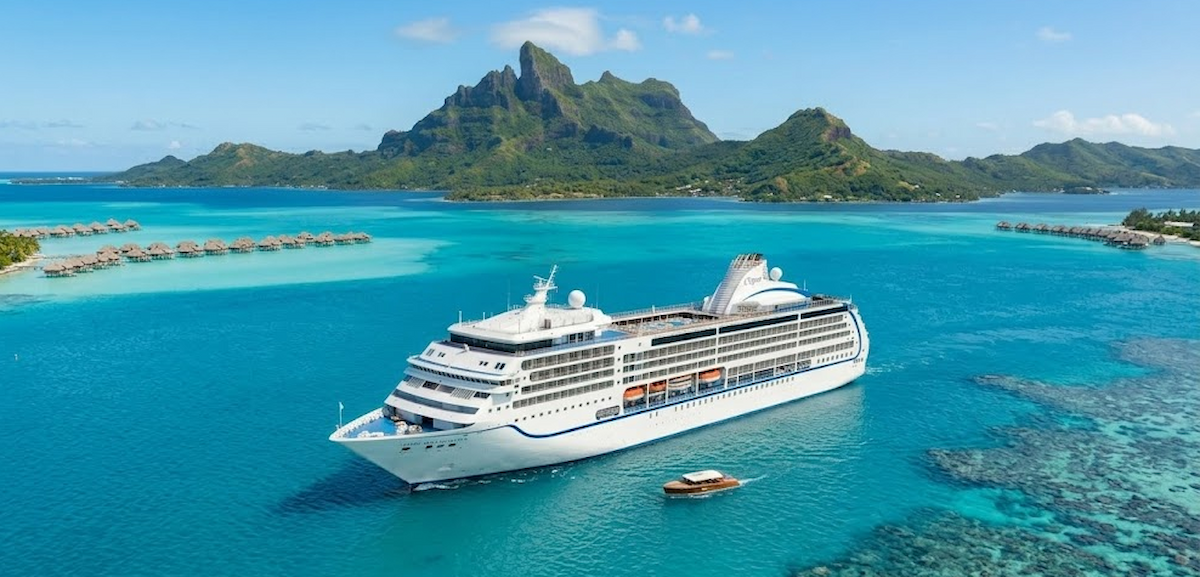 Seven Seas Mariner — exterior view