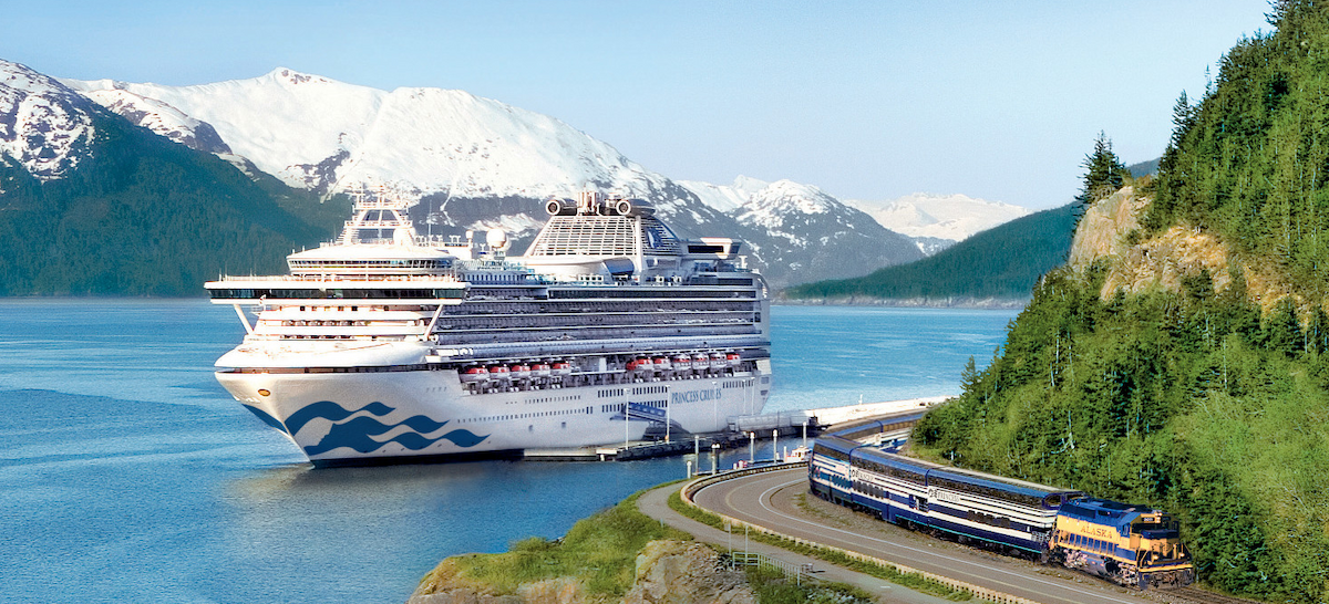 Sapphire Princess — exterior view