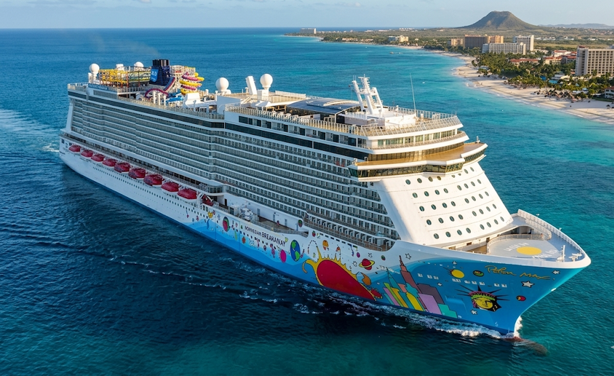 Norwegian Breakaway — exterior view