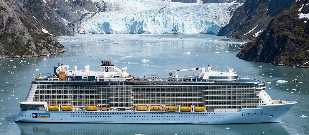 Ovation of the Seas — exterior view