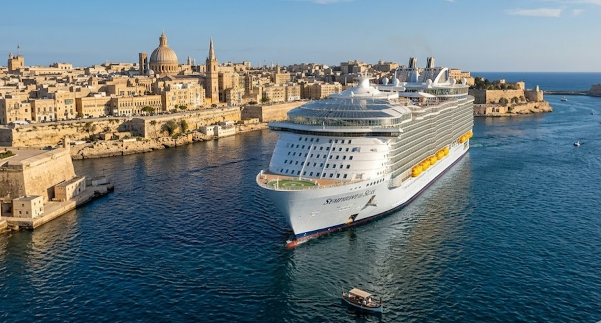 Symphony of the Seas — exterior view