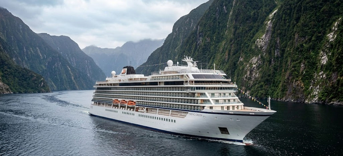 Viking Orion — exterior view