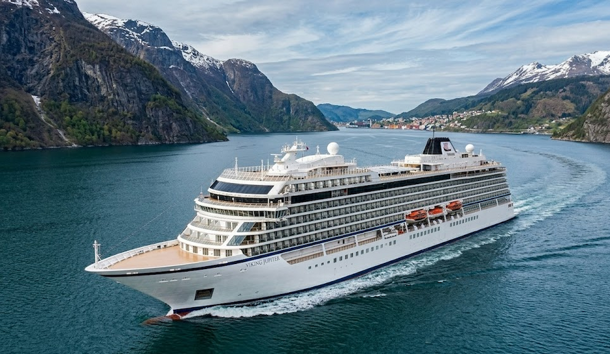 Viking Jupiter — exterior view