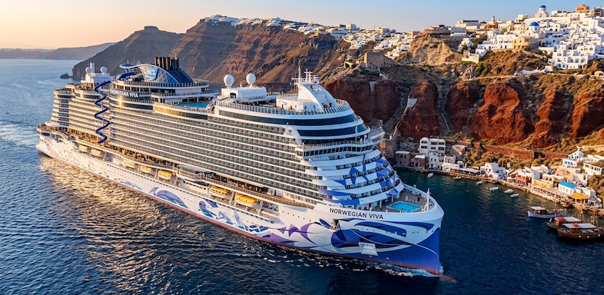 Norwegian Viva — exterior view