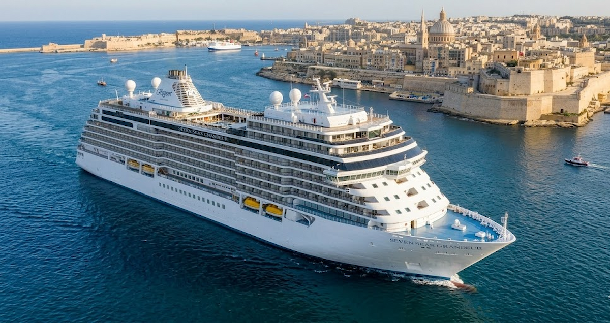 Seven Seas Grandeur — exterior view