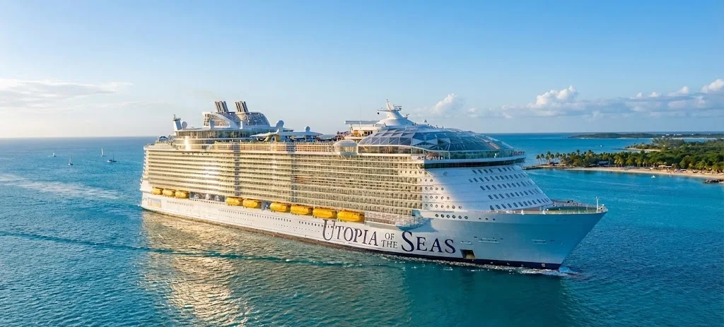 Utopia of the Seas — exterior view
